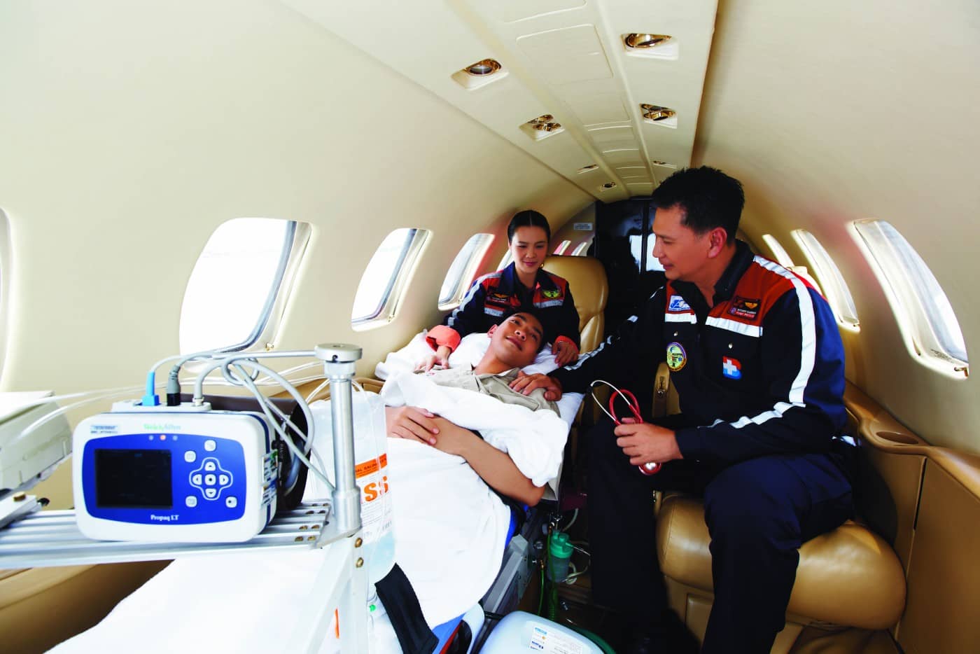Private ambulance plane charter opportunity