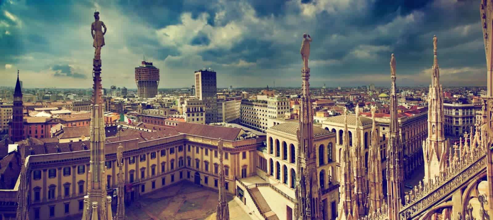 Milan private jet hire